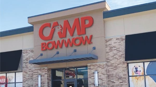 Camp Bow Wow